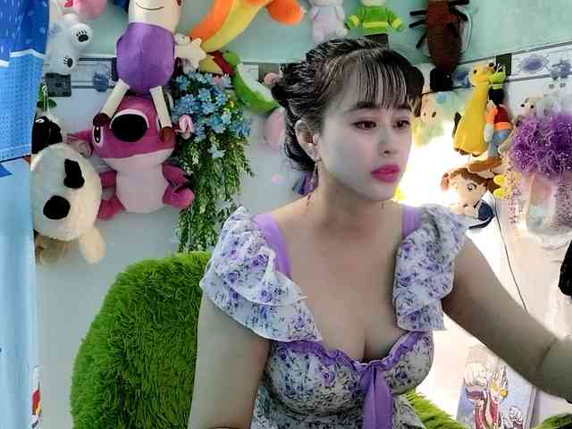 Youngsee69 webcam