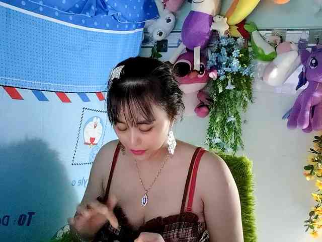 Youngsee69 webcam