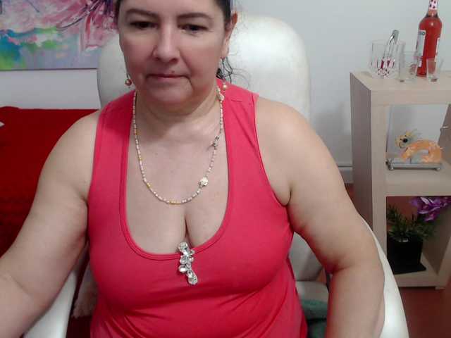 leonela webcam
