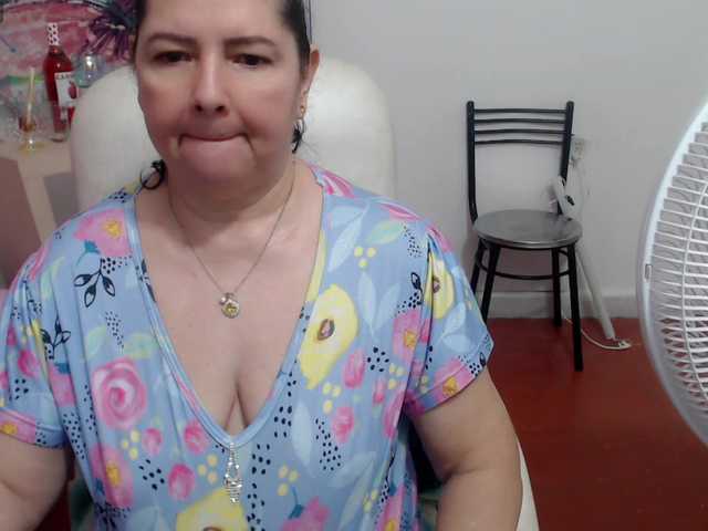leonela webcam