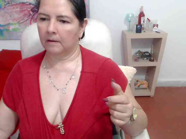 leonela webcam