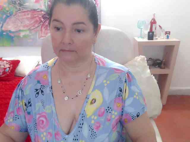 leonela webcam