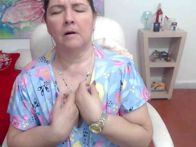 leonela webcam