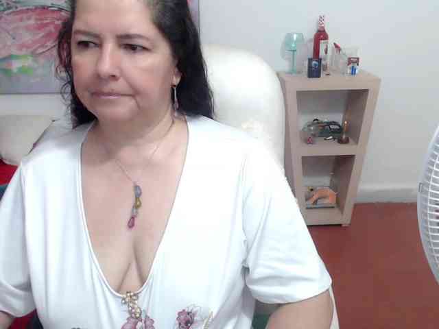 leonela webcam