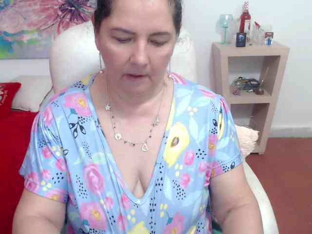 leonela webcam