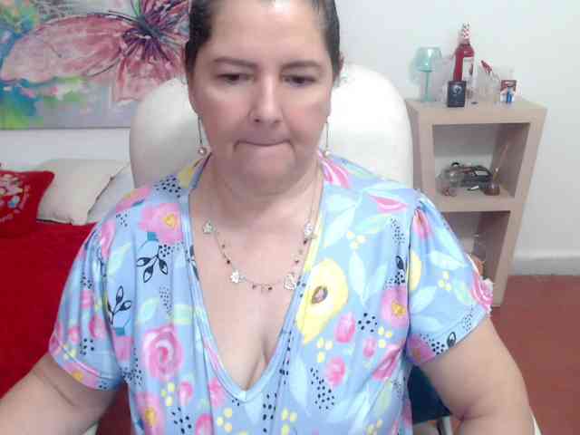 leonela webcam