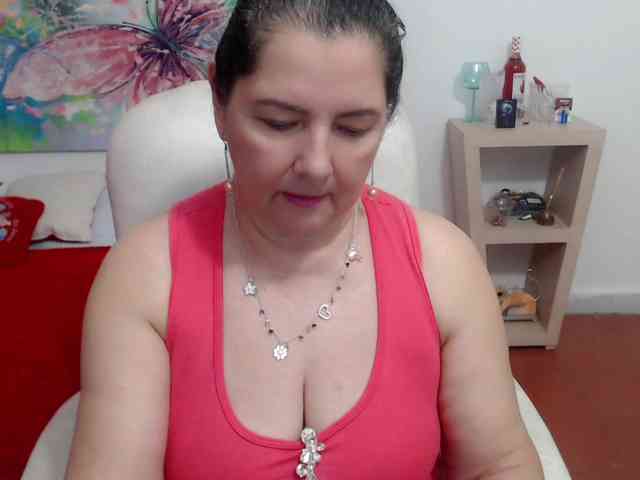 leonela webcam