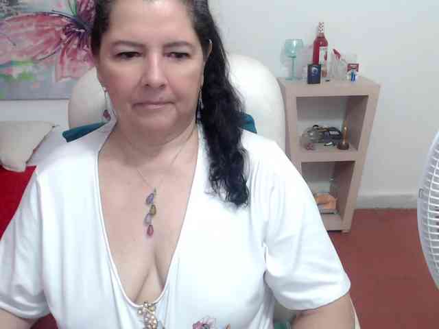 leonela webcam