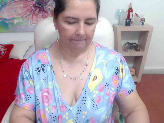 leonela webcam