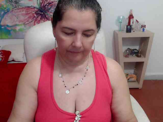 leonela webcam