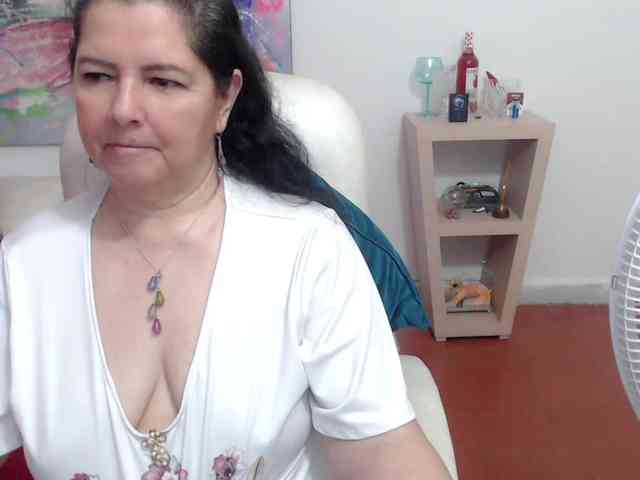 leonela webcam