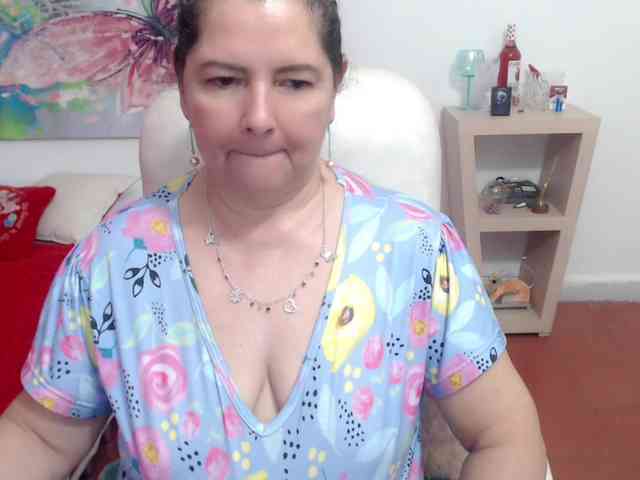 leonela webcam