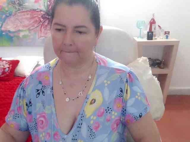 leonela webcam