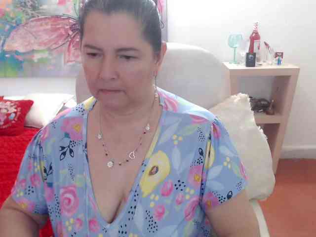 leonela webcam