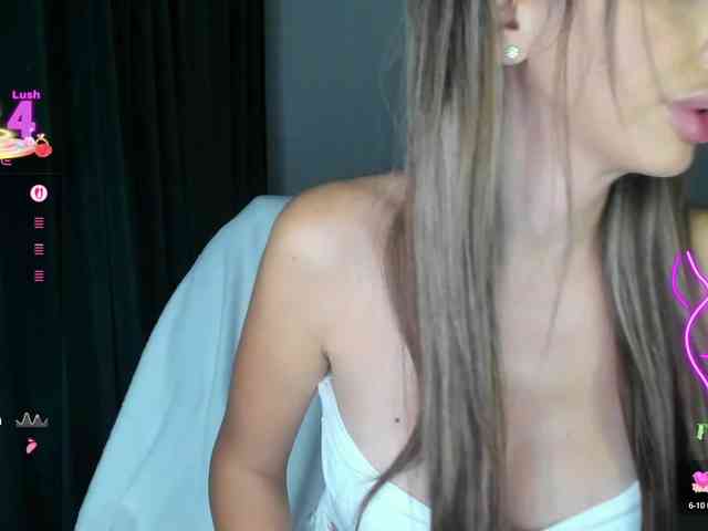 DivineFlair webcam