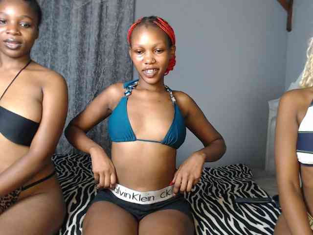 Londonbliss webcam