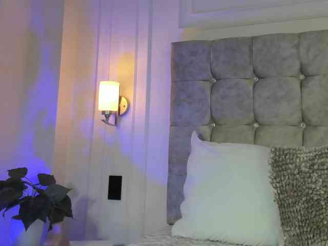 JasmineRoss webcam