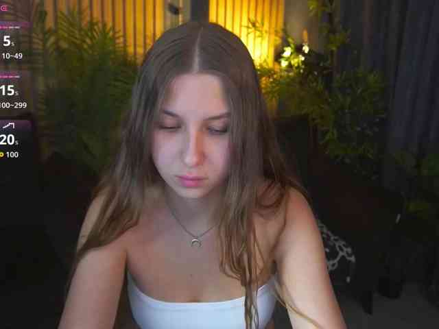 AureliaBliss webcam