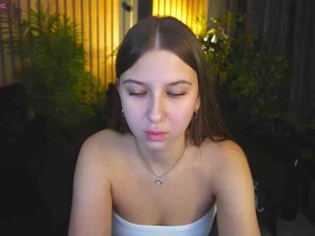 AureliaBliss webcam
