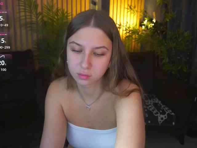 AureliaBliss webcam