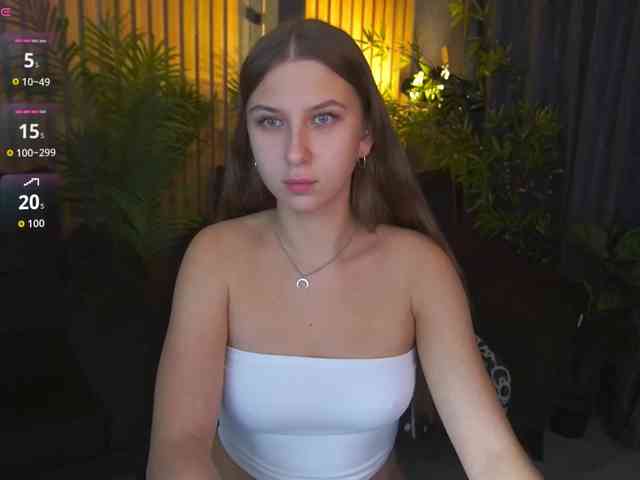 AureliaBliss webcam