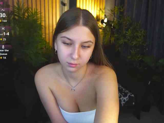 AureliaBliss webcam