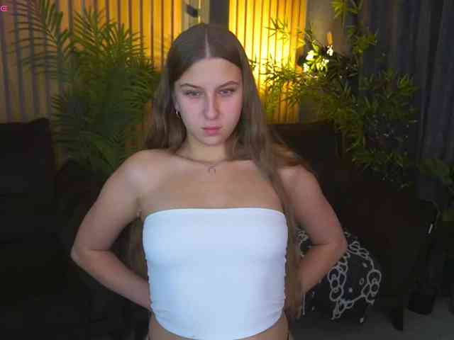 AureliaBliss webcam