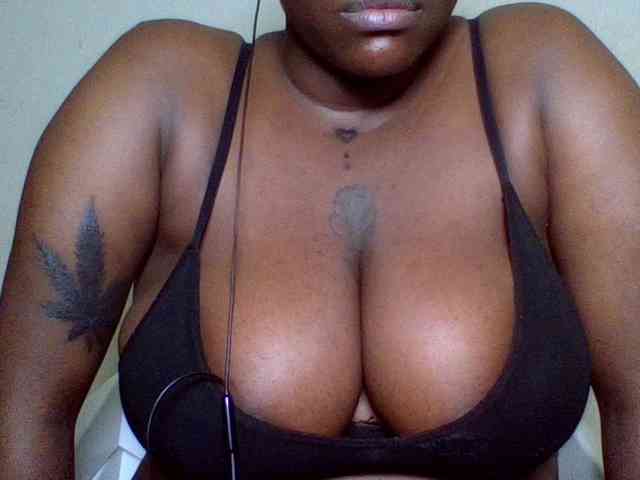 Afrobooty webcam