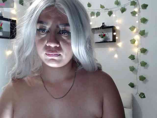 sweetfeeling30 webcam