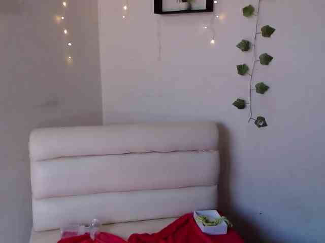 sweetfeeling30 webcam