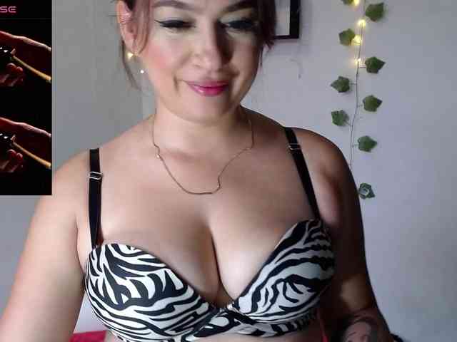 sweetfeeling30 webcam