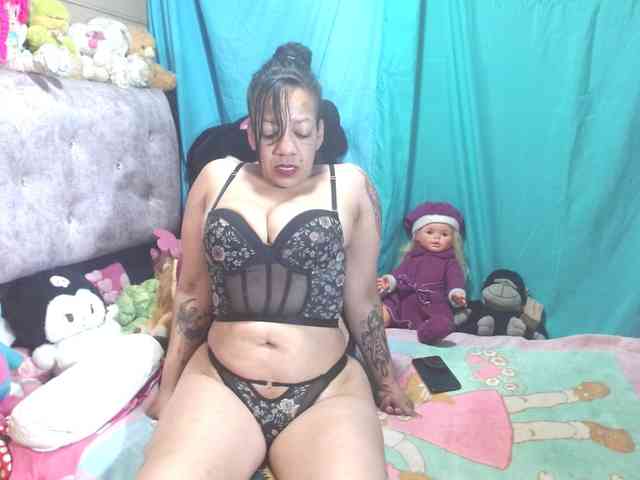 AISHA24 webcam
