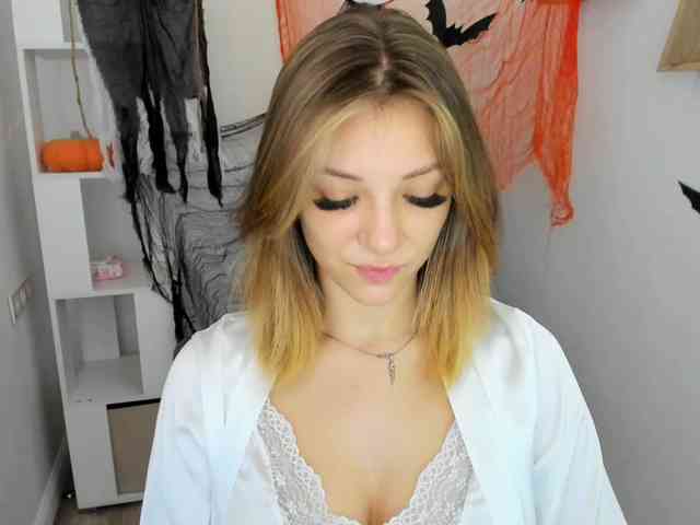 AmandaGrace webcam
