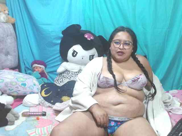 AMARAA17 webcam
