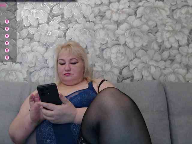 -Lady-X- webcam