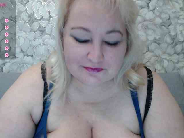-Lady-X- webcam