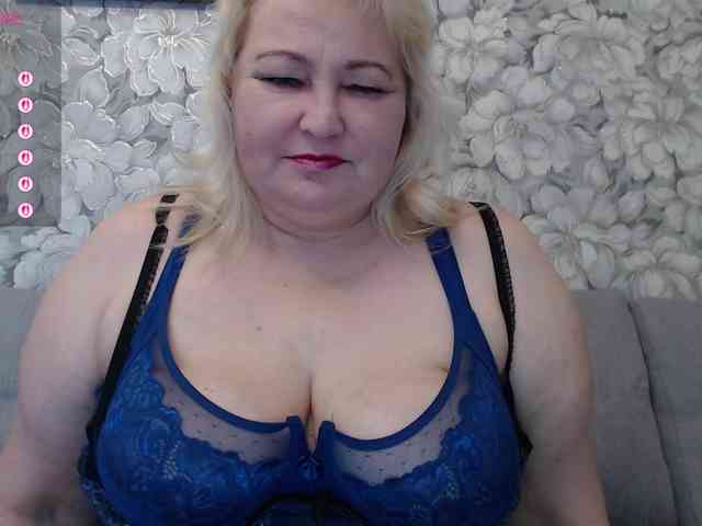 -Lady-X- webcam