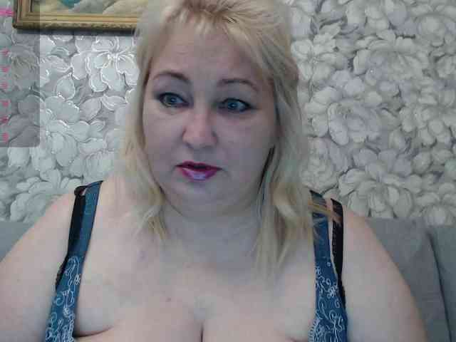 -Lady-X- webcam