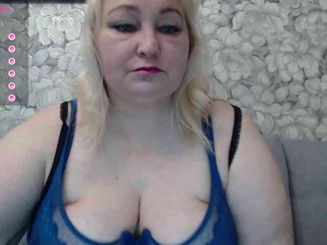 -Lady-X- webcam