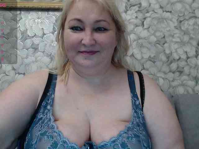 -Lady-X- webcam