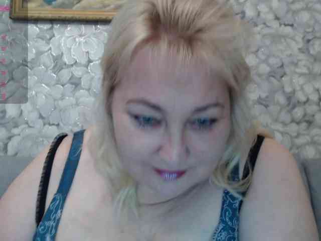 -Lady-X- webcam