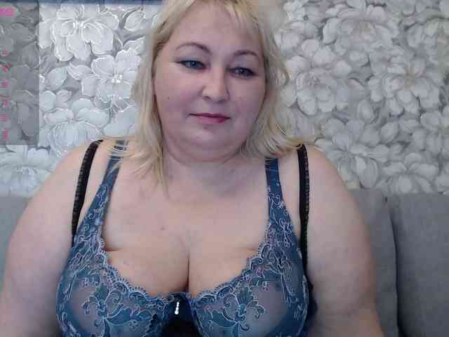 -Lady-X- webcam
