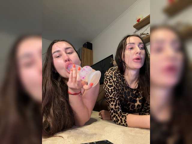 Entra en el chat con el modelo Fortune---888 Fortune---888