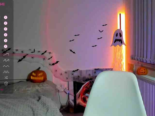 AndreaBlossom webcam