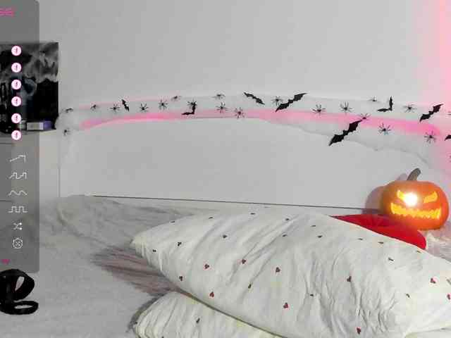 AndreaBlossom webcam