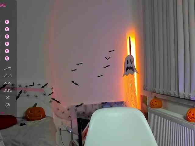 AndreaBlossom webcam