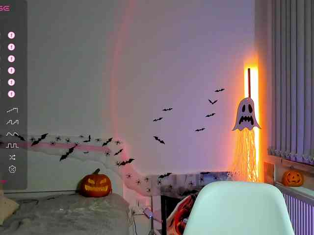 AndreaBlossom webcam