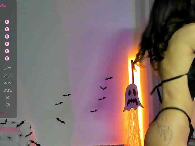 AndreaBlossom webcam