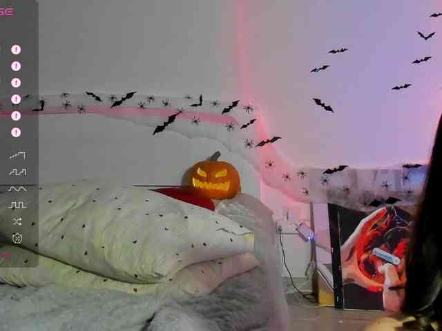 AndreaBlossom webcam