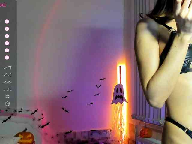 AndreaBlossom webcam